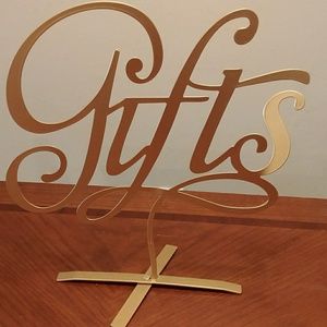 Reception table Gifts sign
